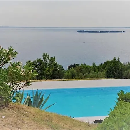 Vittoriale Apartamento